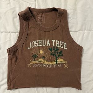 Tilly's Brown Joshua Tree Graphic Crop Tank